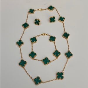 Green Four leaf clover set